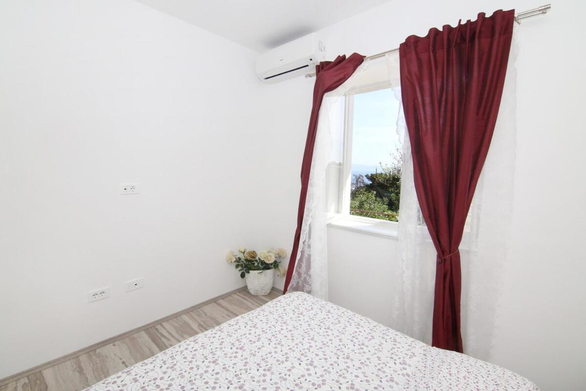 Apartment Lu Спліт Екстер'єр фото