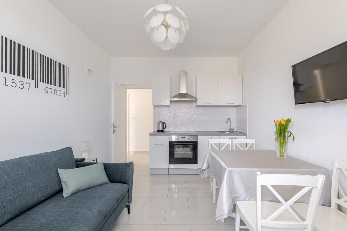 Apartment Lu Спліт Екстер'єр фото